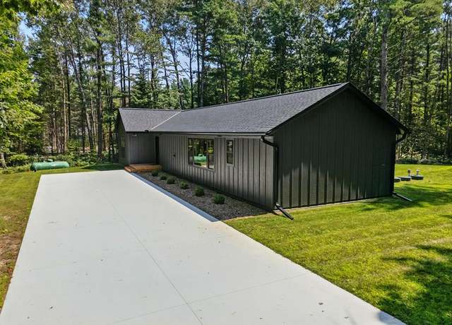 Property at 6280 Breezewood Ln, Sturgeon Bay, WI 54235, 3 beds, 2 baths