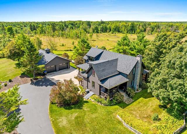 Property at 633 Isle View Rd, Ellison Bay, WI 54210, 3 beds, 3 baths