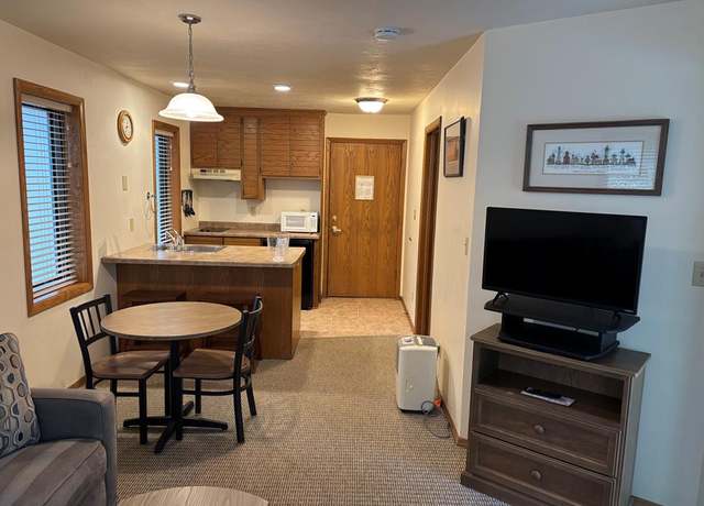 Property at 7741 Hwy 42 #102, Egg Harbor, WI 54209, 1 bed, 1 bath