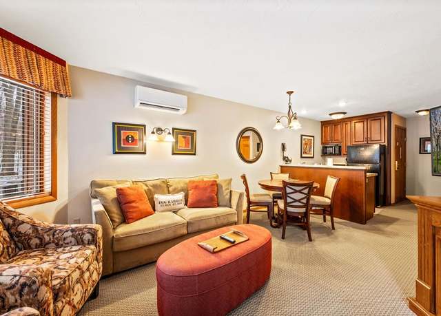 Property at 4920 Landmark Cir #2228, Egg Harbor, WI 54209, 1 bed, 1 bath