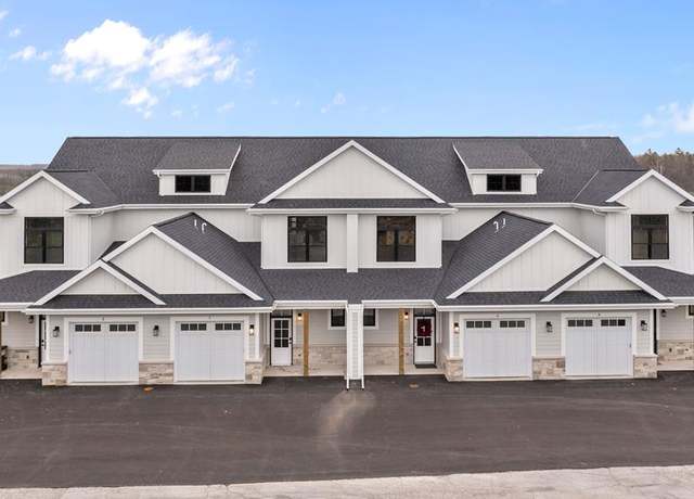 Property at 7584 Meadow Ridge Rd Unit I2, Egg Harbor, WI 54209, 3 beds, 2.5 baths