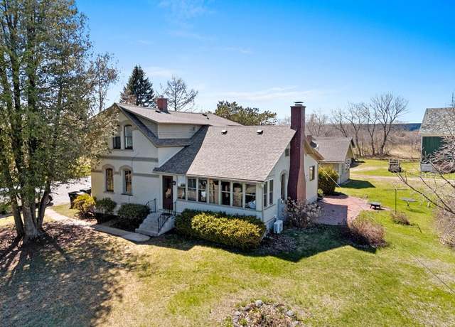 Property at S1317 Shiloh Rd, Sturgeon Bay, WI 54235, 4 beds, 2 baths