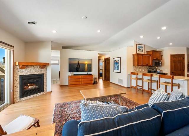 Property at 10480 W Stony Ridge Cr Cir #31, Sister Bay, WI 54234, 2 beds, 2 baths