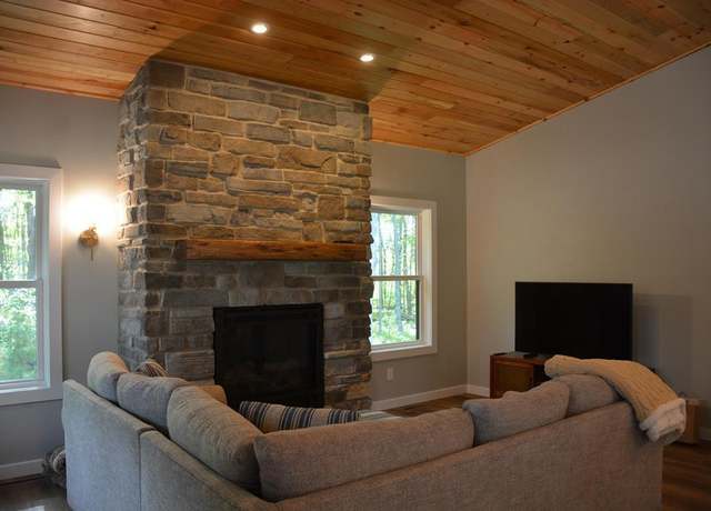 Property at 7822 Lake Haven Dr #9, Baileys Harbor, WI 54202, 2 beds, 2 baths