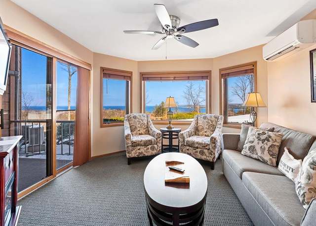 Property at 4908 Landmark Cir #1104, Egg Harbor, WI 54209, 1 bed, 1 bath