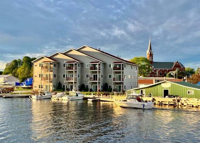 Property at 20 Shanty Rd #301, Algoma, WI 54201, 2 beds, 2 baths