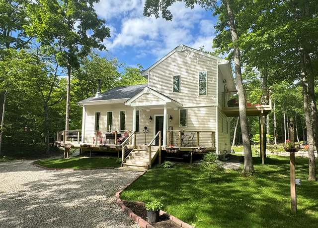 Property at 1636 Wilcox Rd, Washington Island, WI 54246, 2 beds, 1.5 baths