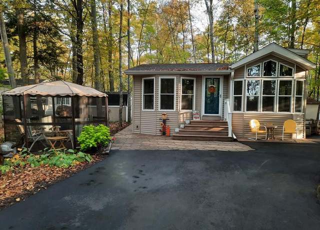 Property at 4286 Harbor School Rd #55, Egg Harbor, WI 54209, 2 beds, 1 bath
