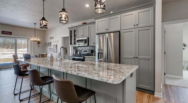 Photo of 8003 Oakmont Way #410, Egg Harbor, WI 54209