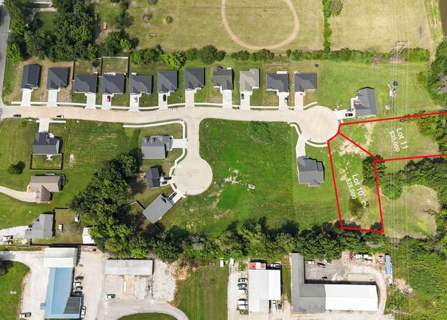 Property at Lot 10 Stonebridge Lane (plat 2), Moberly, MO 65270