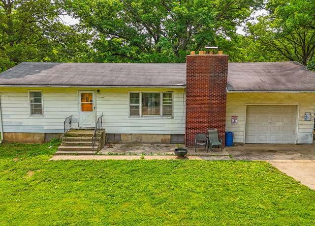Property at 29074 East St, MO, 3 beds, 1 bath