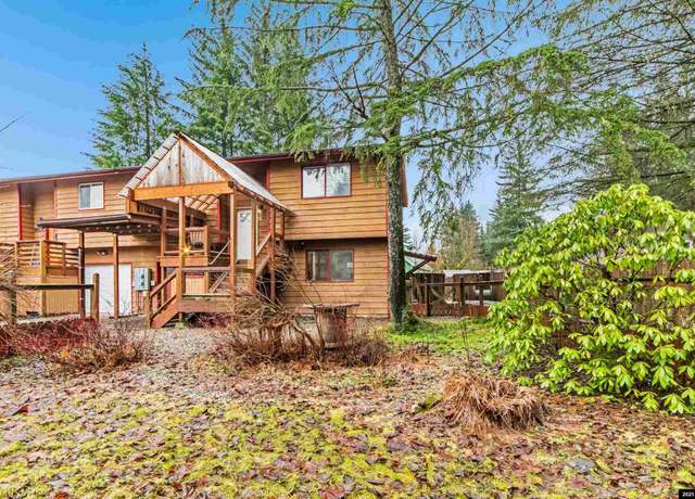 Property at 8533 Steep Pl, Juneau, AK 99801, 3 beds, 2 baths