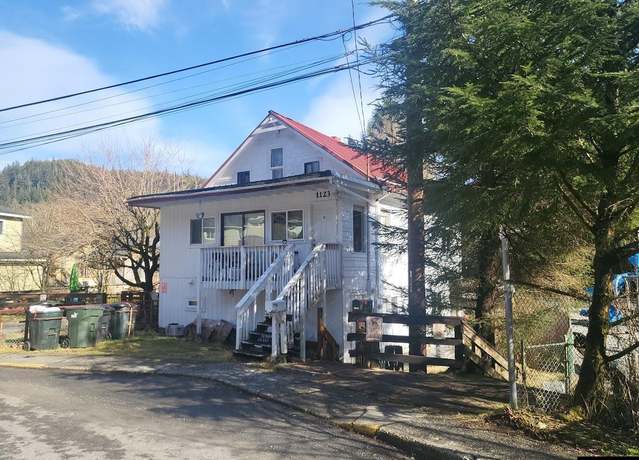 Property at 1123/1125 Woodland Ave, Ketchikan, AK 99901, 3 beds, 2 baths