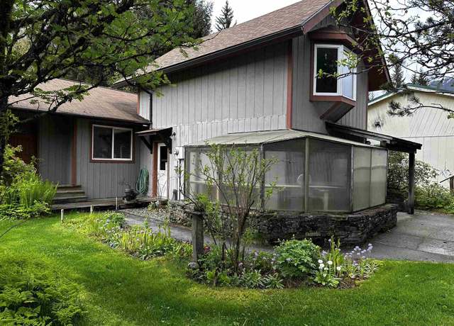 Property at 9238 Emily Way, Juneau, AK 99801, 3 beds, 2 baths