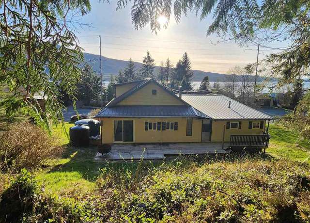 Property at 5526 N Tongass Hwy, Ketchikan, AK 99901, 4 beds, 2 baths