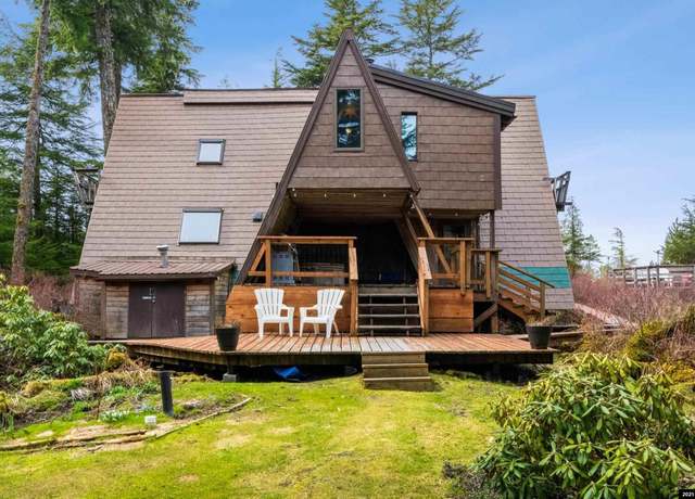 Property at 8270 N Douglas Hwy, Juneau, AK 99801, 3 beds, 2 baths