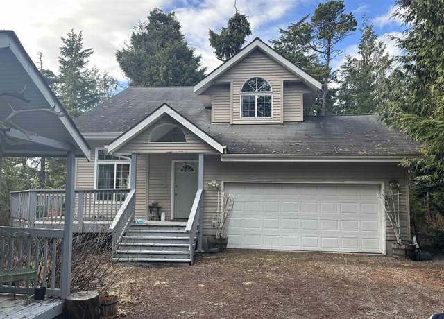 Property at 9059 Heron Ln, Ketchikan, AK 99901, 3 beds, 2.5 baths