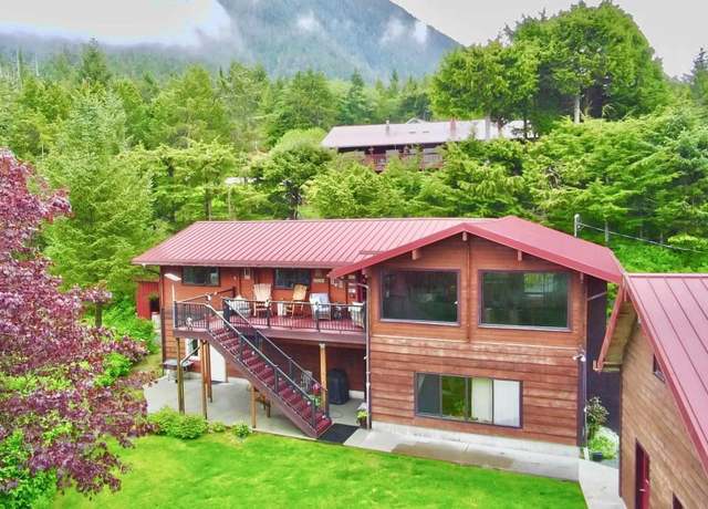 Property at 301 Wortman Loop, Sitka, AK 99835, 5 beds, 3 baths