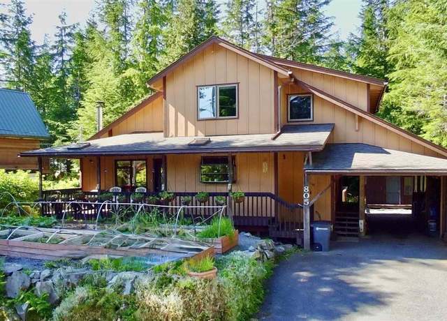 Property at 805 Charles St, Sitka, AK 99835, 4 beds, 2 baths