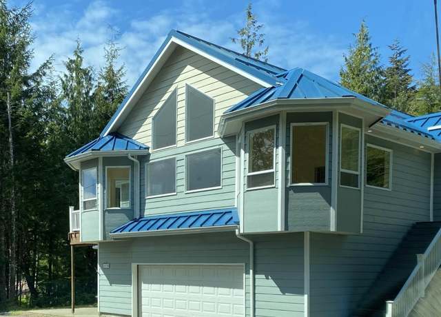 Property at 10709 Gena Rd, Ketchikan, AK 99901, 3 beds, 2.5 baths