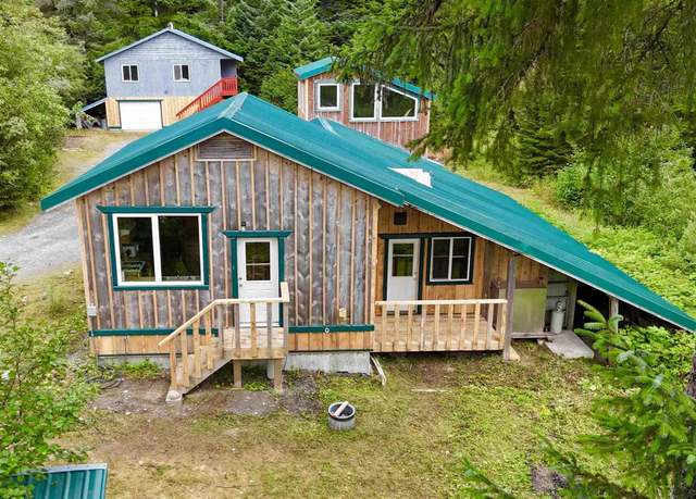 Property at 623,627,631 Ridge Rd, Yakutat, AK 99689, 4 beds, 3 baths