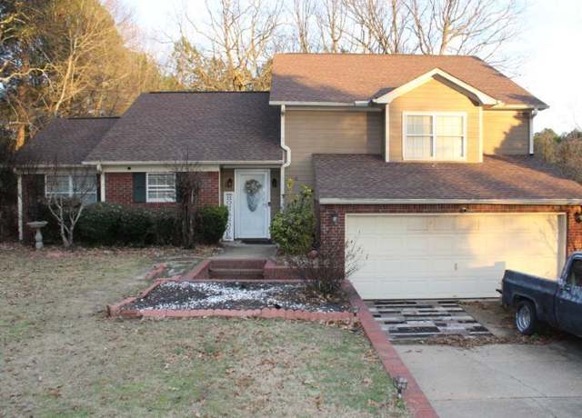 Property at 110 Oak Shadows Dr, Tupelo, MS 38804, 4 beds, 3 baths