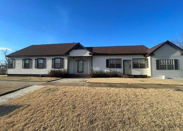 Property at 401 3rd Ave S, Amory, MS 38821, 3 beds, 2 baths