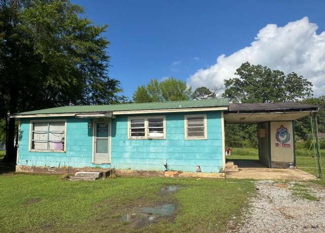 Property at 108 Old Airport Rd, Pontotoc, MS 38863, 2 beds, 1 bath