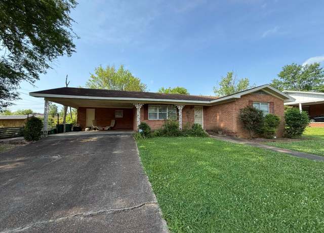 Property at 903 Grant St, Tupelo, MS 38801, 3 beds, 1.5 baths