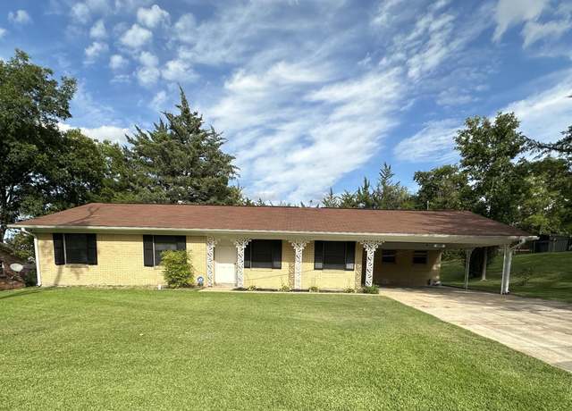 Property at 1303 Van Buren Ave, Tupelo, MS 38801, 3 beds, 2 baths