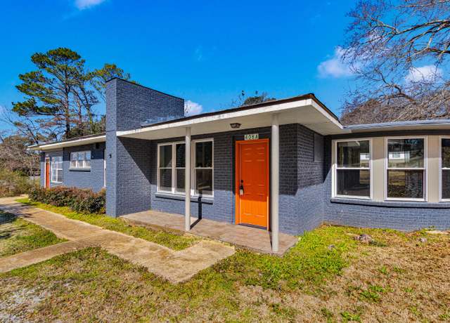 Property at 408 W Mattox St, Fulton, MS 38843, 3 beds, 2.5 baths