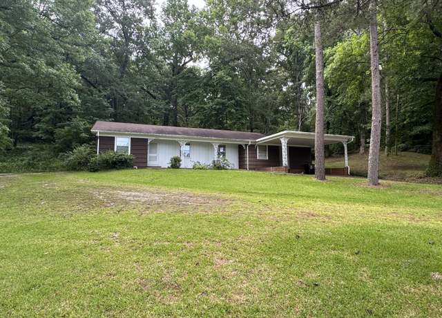 Property at 2344 Main St, Tupelo, MS 38804, 3 beds, 1.5 baths