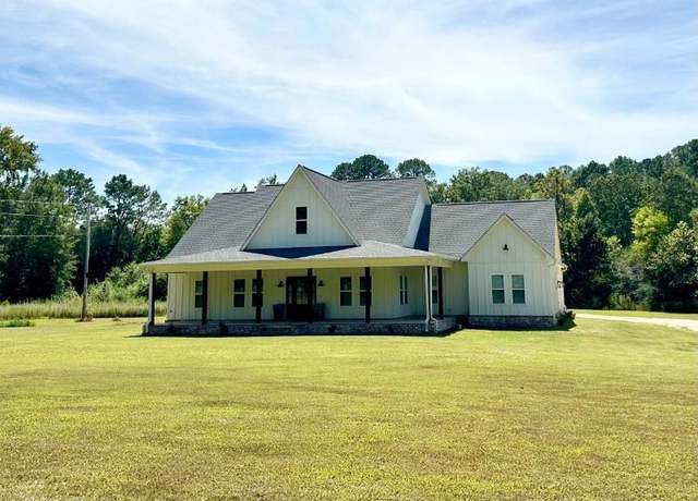 Property at 219 Road 728, Fulton, MS 38843, 3 beds, 2.5 baths