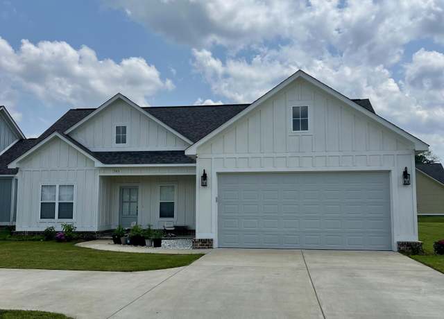 Property at 503 Walker, New Albany, MS 38652, 3 beds, 2 baths