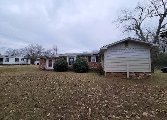 Property at 305 S Galyean Rd, Corinth, MS 38834, 3 beds, 2 baths