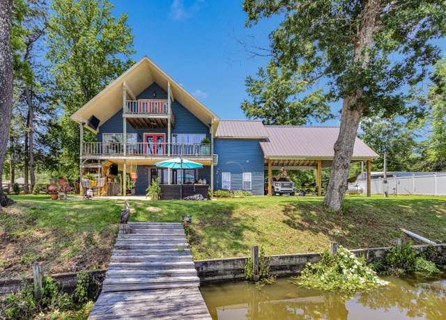Property at 20101 Cypress Gardens Cv, Aberdeen, MS 38821, 4 beds, 3.5 baths