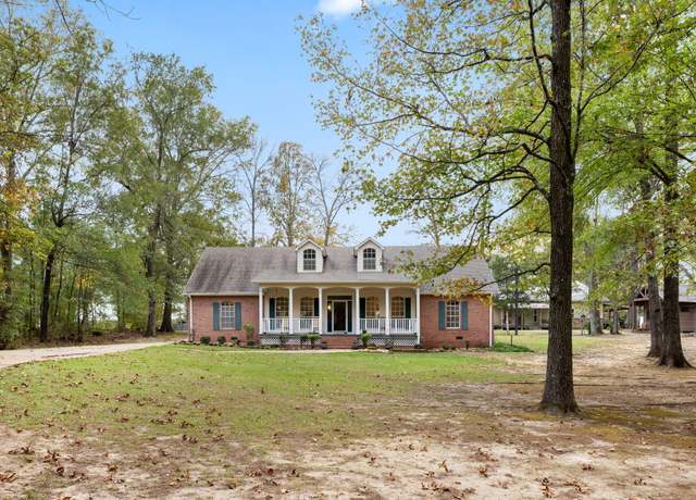Property at 833 Big John Rd, Aberdeen, MS 39730, 4 beds, 2 baths