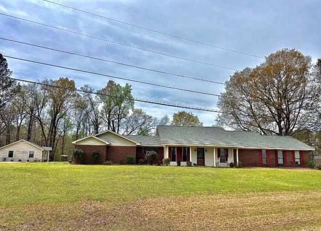 Property at 302 Timbers Rd, Fulton, MS 38843, 5 beds, 3 baths