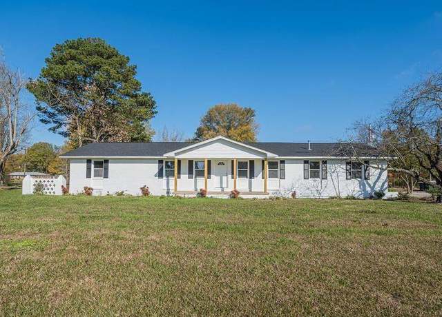 Property at 1 CR 629, Corinth, MS 38834, 3 beds, 2 baths