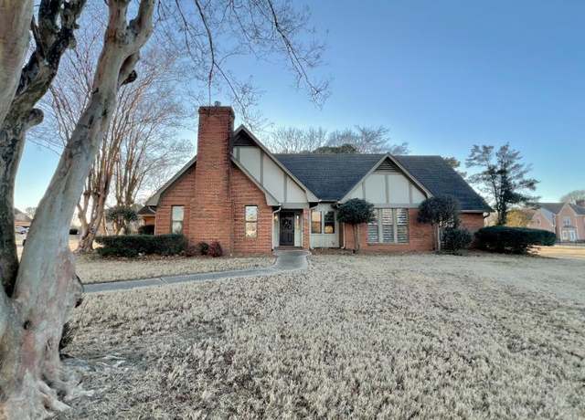 Property at 4739 Lakeway Dr, Belden, MS 38826, 4 beds, 3 baths