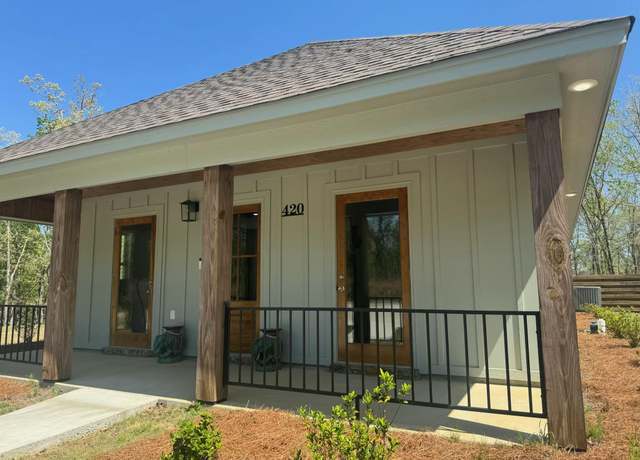 Property at 420 Road 1282, Tupelo, MS 38804, 3 beds, 2 baths