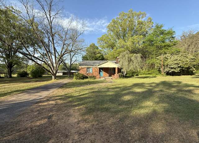Property at 61087 MS 278 East, Amory, MS 38821, 4 beds, 2 baths