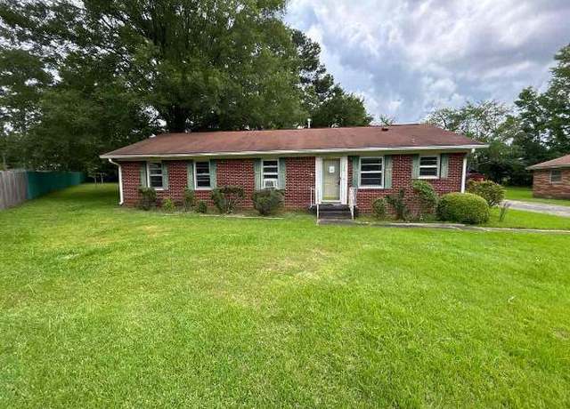 Property at 120 E Melody Ln, Corinth, MS 38834, 3 beds, 2 baths