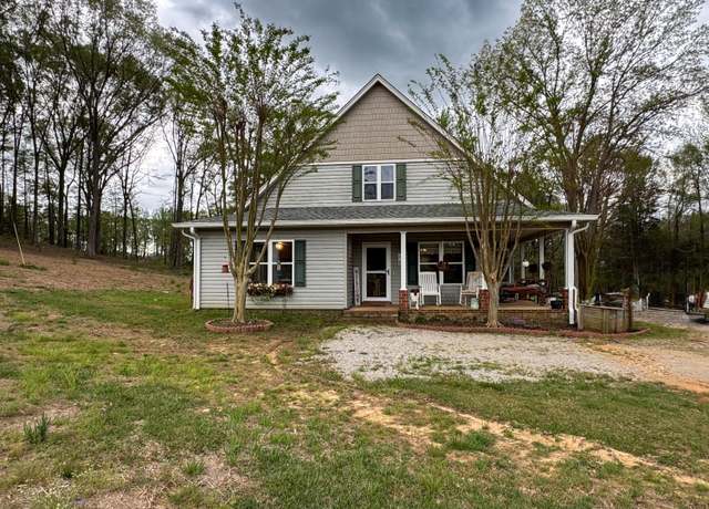 Property at 6732 Hwy 6 E, Pontotoc, MS 38863, 4 beds, 3 baths