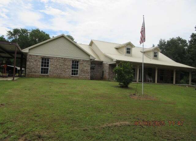 Property at 10935 S Hwy 15, Pontotoc, MS 38863, 5 beds, 3.5 baths