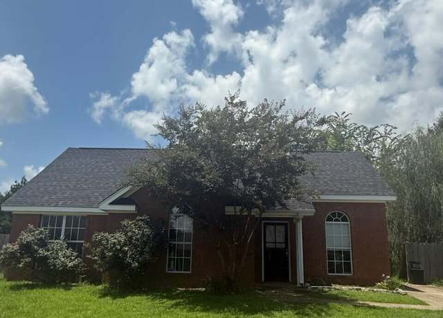 Property at 113 Gardenview Dr, Saltillo, MS 38866, 3 beds, 2 baths