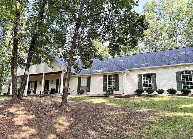 Property at 418 Windsor Crk, Tupelo, MS 38804, 4 beds, 2 baths
