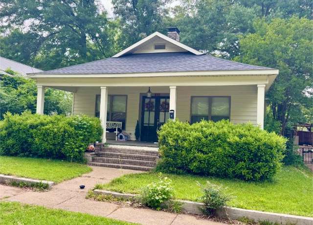 Property at 642 Allen St, Tupelo, MS 38804, 3 beds, 3.5 baths