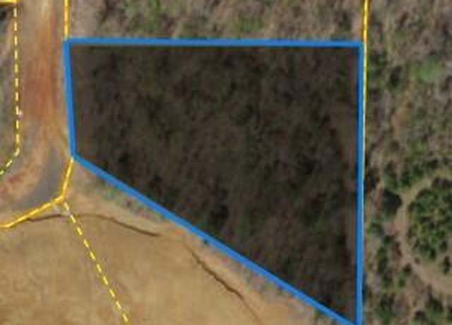 Property at Samuel Ln Lot 71, New Albany, MS 38652