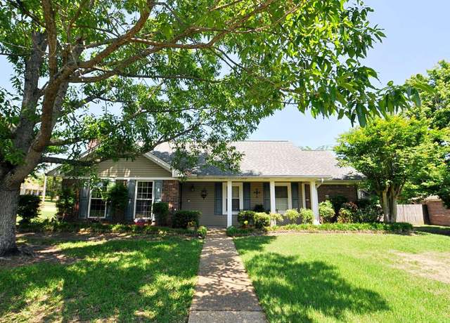 Property at 2608 Bay Crk, Tupelo, MS 38801, 3 beds, 2 baths